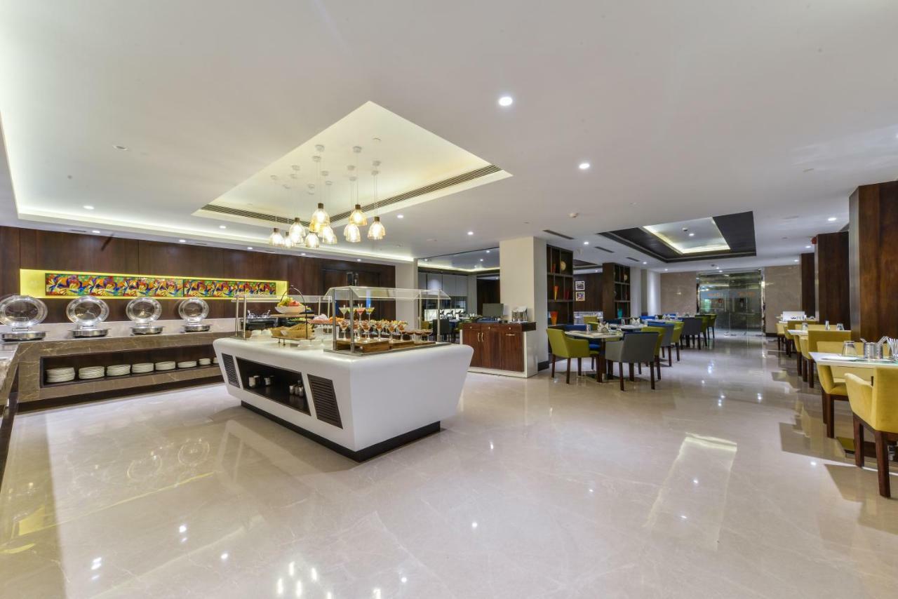 Lemon Tree Hotel Джамму Экстерьер фото